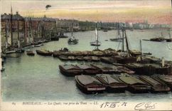 CPA Bordeaux Les Quais Vue Prise du Pont Bateaux Peniche 