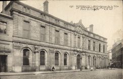 VINTAGE POSTCARD Bordeaux Bibliotheque of the city Places of Chatelet