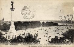VINTAGE POSTCARD Bordeaux the column of Of Gironde and the place of the Quincunxes