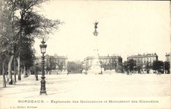 CPA Bordeaux Esplanade des Quinconces et Monument des Girondins 