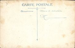 VINTAGE POSTCARD Amiens the street of the Stage coaches