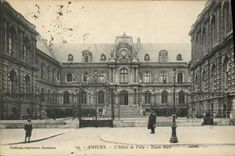 CPA Amiens L'Hotel de Ville 