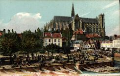 CPA Amiens Le marche sur l'eau