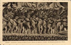 VINTAGE POSTCARD Amiens Cathedral Tympanum of large the portal Scenes of the Last Judgment the damnes growths in the hell