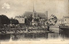 VINTAGE POSTCARD Amiens Market on Water and the Cathedral