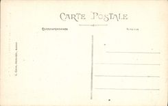 VINTAGE POSTCARD Amiens Cathedral the Large Gate