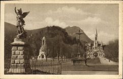 VINTAGE POSTCARD Heavy St Michel And Overall picture