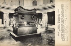 VINTAGE POSTCARD Paris Hotel Of the Invalids Tomb of Napoleon