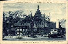 VINTAGE POSTCARD Paris House Of international New Caledonia Fair colonial 1931