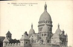 CPA Paris Le Sacre Coeur de Montmartre et L'Eglise St Pierre