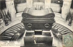 CPA Paris Les Invalides Tombeau de Napoleon 1er