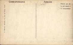 CPA Paris Musee Carnavalet Petit salon de boiserie provenant de l'ancien hotel de Fersen Statuette en terre cuite