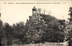 CPA Paris Parc des Buttes Chaumont Rocher de la Sibylle et Belvedere