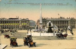 VINTAGE POSTCARD Paris the Place Of the Harmony Seen On the Ministry of Navy