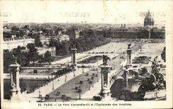 CPA Paris Le Pont Alexandre III et L'Esplanade des Invalides