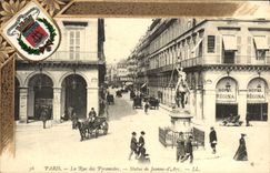VINTAGE POSTCARD Paris the Street of the Pyramids Rules of Jeanne d' Arc Regina Hotel