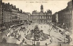 CPA Lyon Place des Terreaux