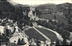 VINTAGE POSTCARD Heavy the Basilica and the underground Church Saint Pie X