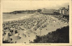 CPA Biarritz Vue Generale De La Grande Plage