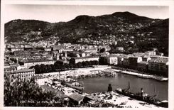 POSTAL de la VENDIMIA Niza los barcos portuarios de Adia