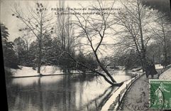 CPA Paris Le Bois De Boulogne En hiver La promenade autour du lac