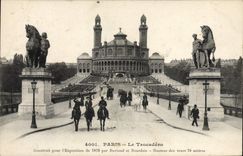 VINTAGE POSTCARD Paris Trocadero Hippisme Horse