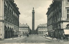 CPA Paris La Place Et La Colonne Vendome