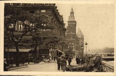 VINTAGE POSTCARD Paris Market with the flowers and the tower of the clock