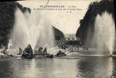 CPA Versailles Le Parc Le Bassin d'Apollon le Jour des Grandes Eaux