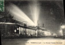 VINTAGE POSTCARD Paris the Large palace Illuminates