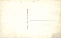 CPA Paris Exposition des Aty Decoratifs Pavillon du Bon Marche 