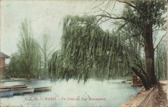 VINTAGE POSTCARD Paris a Corner of the Lake Daumesnil