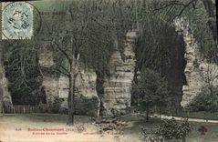 VINTAGE POSTCARD Paris Chaumont Hillocks Entered of the cave