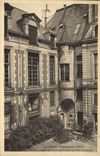 CPA Les Francs Bourgeois Paris Tourelle d'angle dans la cour d'honneur