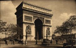 Esquinas bonitas de la POSTAL de la VENDIMIA del automóvil de París Arc de Triomphe