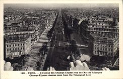 CPA Paris L'Avenue Des Champs Elysees Vue De I'Arc De Triomphe