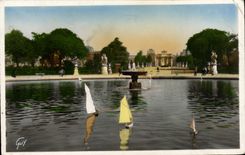 MODERN CARD Paris And Its Wonders Basin of Tileries