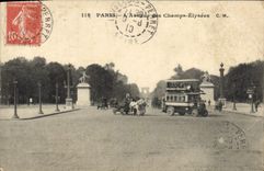 CPA Paris L'Avenue Des Champs Elysees
