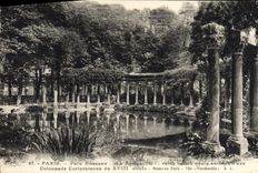 VINTAGE POSTCARD Paris Parc Heap vast Naumachie oval basin surrounds by a Corinthian colonnade