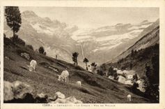 CPA Gavarnie Le Cirque Vue Du Village