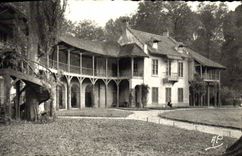 VINTAGE POSTCARD Versailles the hamlet of Marie Antoinette the house of the queen