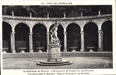 CPA Versailles Le Colonnade De Mansart L'Enlevement De Proserpine par Girardon