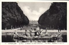 CPA Versailles Le Parc Le Bassin Du Char D'Apollon