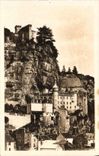 CPA Rocamadour Le Rocher vu de la route de Cahors