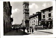 MODERN CARD Assisi Piazza LED Common