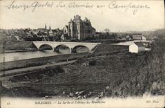 CPA Solesmes La Sarthe et l'Abbaye des Benedictins 