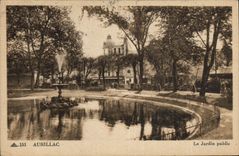 CPA Aurillac Le Jardin piblic 