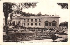 CPA Bagnoles de l'Orne Le Casino du Lac et les Jardins 