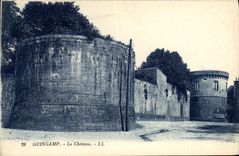 VINTAGE POSTCARD Guingamp the Castle