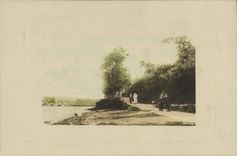 VINTAGE POSTCARD Couple at the edge of water Woman